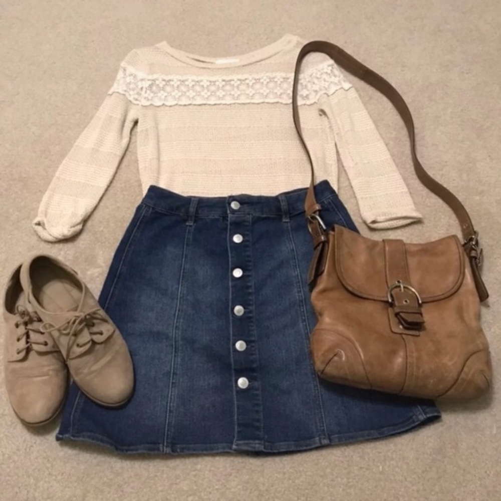 Denim skirt